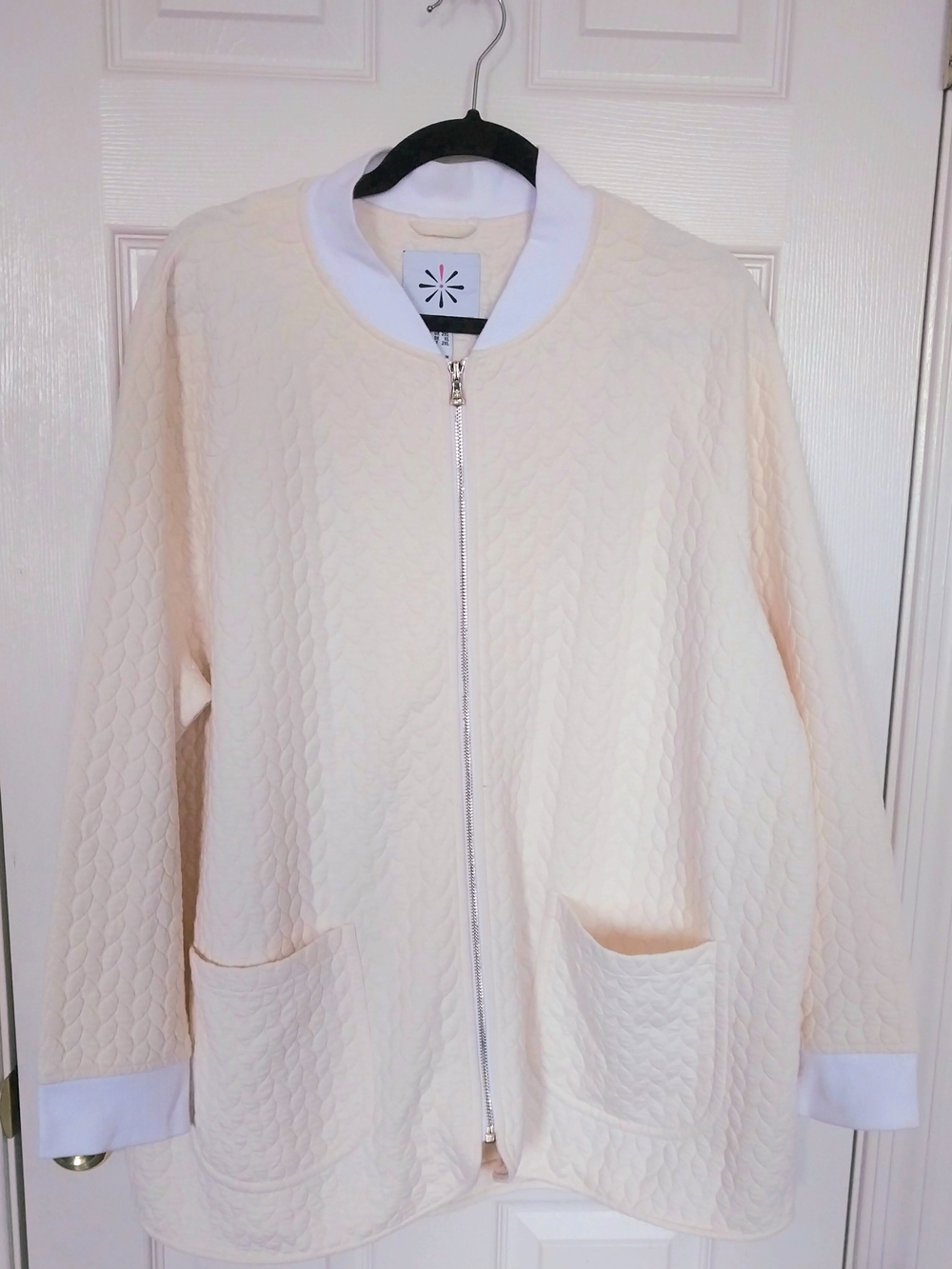 Light Cream Quilted Zip-Front Women's Jacket